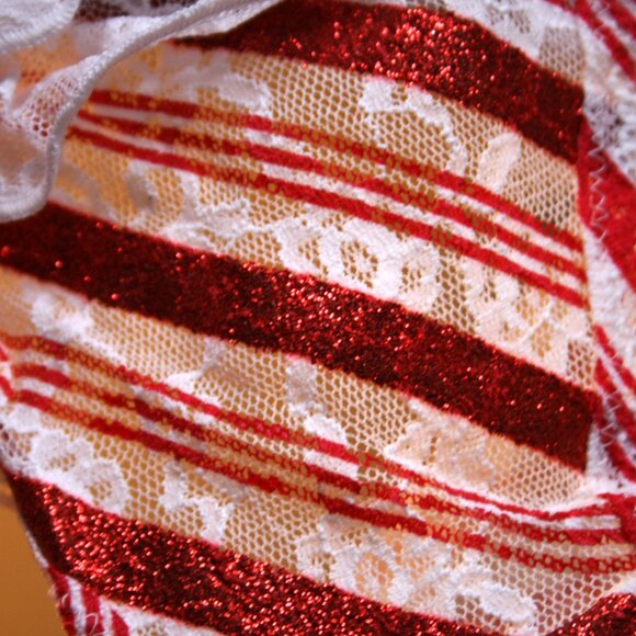 Victoria's Secret Sexy Cheekini Ruffled Holiday Christmas Panty Small Red White - Picture 6 of 6